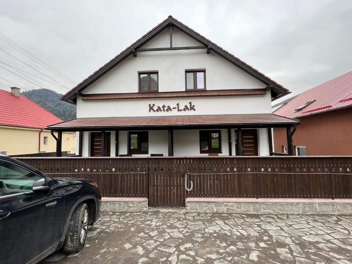 Отель Kata - Lak Бэиле-Тушнад Экстерьер фото
